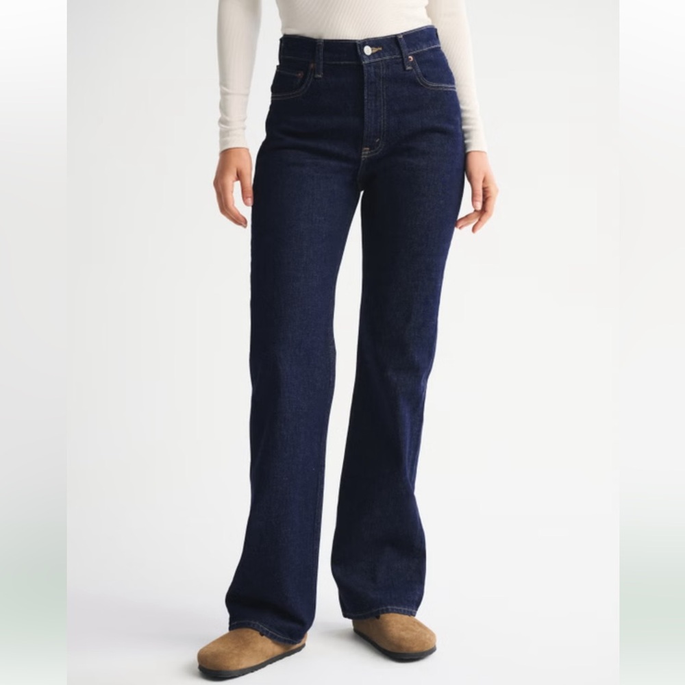 Abercrombie & Fitch High Rise 90s Relaxed Jeans